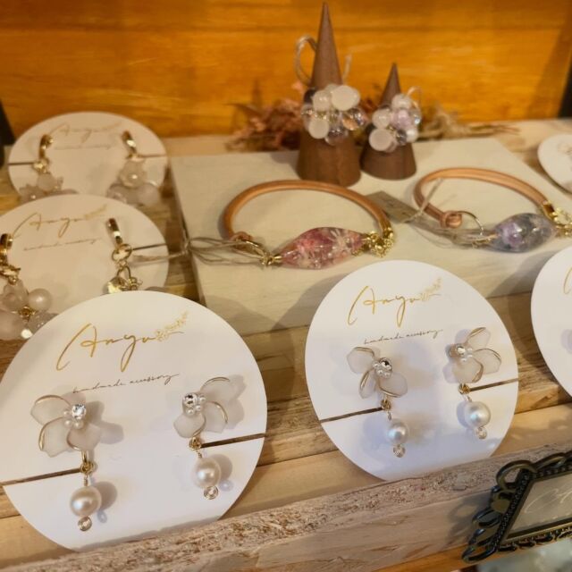 神戸のハンドメイドアクセサリーと雑貨のお店 * トト路地 * 神戸のハンドメイドアクセサリーと雑貨のお店 * トト路地 *